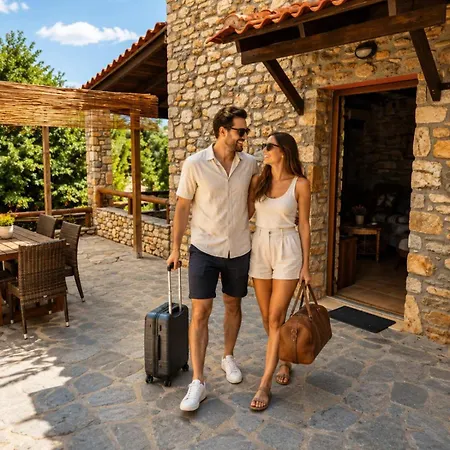فيلة Stone Hill -villas Nea Irakleitsa