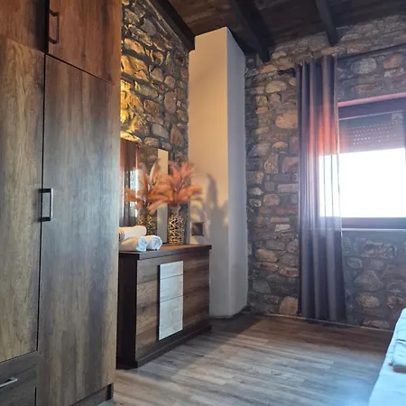 Stone Hill -villas Nea Irakleitsa كافالا