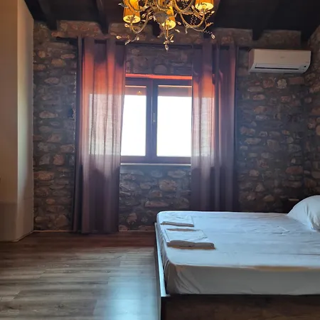 Villa Stone Hill -villas Nea Irakleitsa *