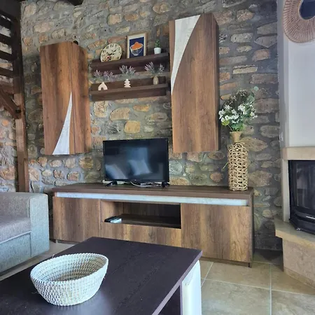 Stone Hill -villas Nea Irakleitsa كافالا