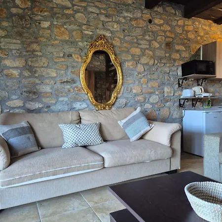 Villa Stone Hill -villas Nea Irakleitsa *